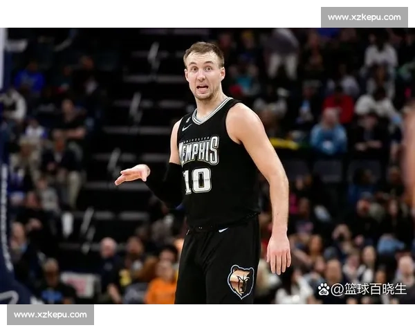 老鹰 4 年 6200 万签换沃克 + 1 年 1100 万签肯纳德！萨总打造 12 人攻防一体新阵